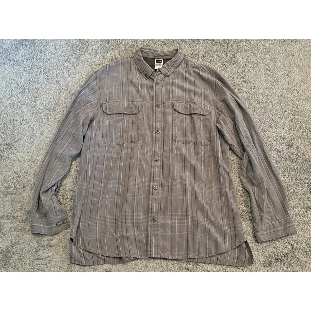 The North Face Mens Large Gray Stripe Mesh Lined Vented Hiking Fishing Shirt